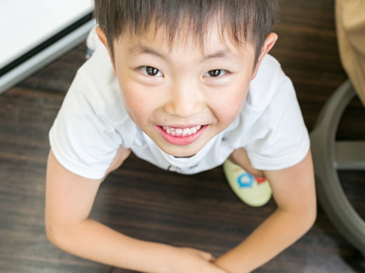 笑顔の子供